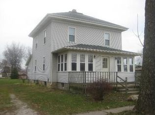 465 E 1st Ave, Clifton, IL 60927