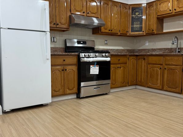 (undisclosed Address)