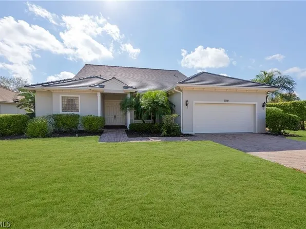 2992 Apple Blossom Dr, Alva, FL 33920