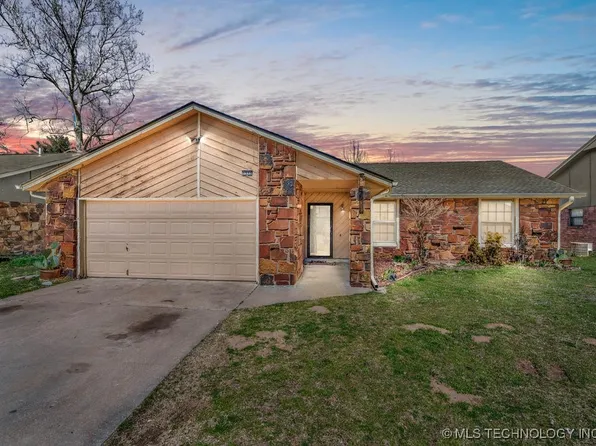 1533 E 68th Pl, Tulsa, OK 74136