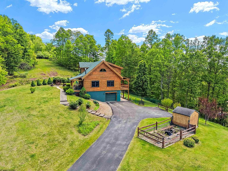 1st image of 216 Whitetail Ln