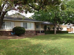 1672 W Vartikian Ave, Fresno, CA