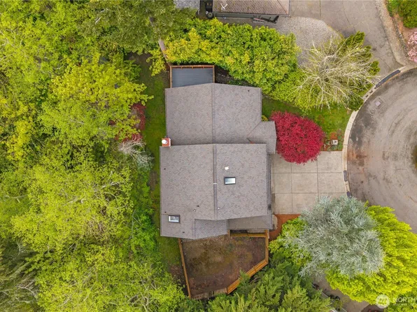 23120 SE 246th Place, Maple Valley, WA 98038
