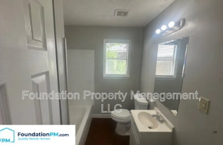 732 Tampa Ave — Photo 11