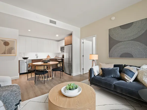 166-20 90th Avenue image 2 of 17