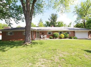 415 Coolidge Dr, Belleville, IL 62220