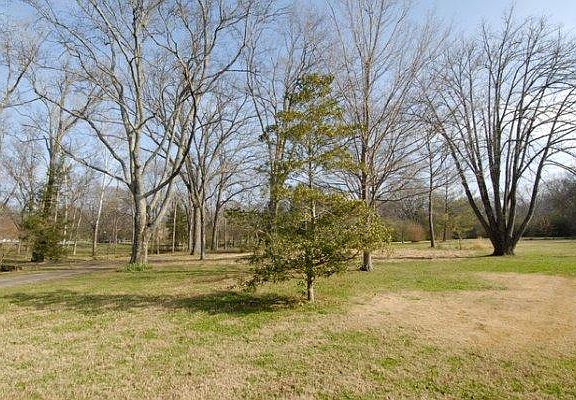 4th image of 800 Lynnwood Blvd Lot 8-9-10