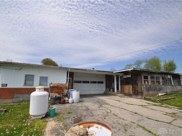 10609 Verona Rd, Lewisburg, OH 45338