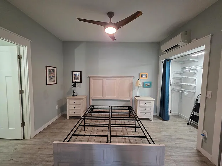 1123 E Cedar St #A — Photo 11