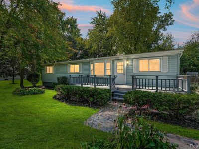 3400 Emmons Ave, Rochester Hills, MI, 48307