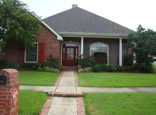 123 Londonderry Sq, Lafayette, LA 70508