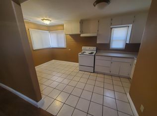 6151 Emerald Ln, Redding, CA 96001