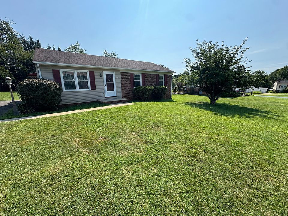 1st image of 312 Foreston Dr
