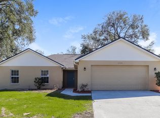 6944 Oakcrest Way, Zephyrhills, FL 33542