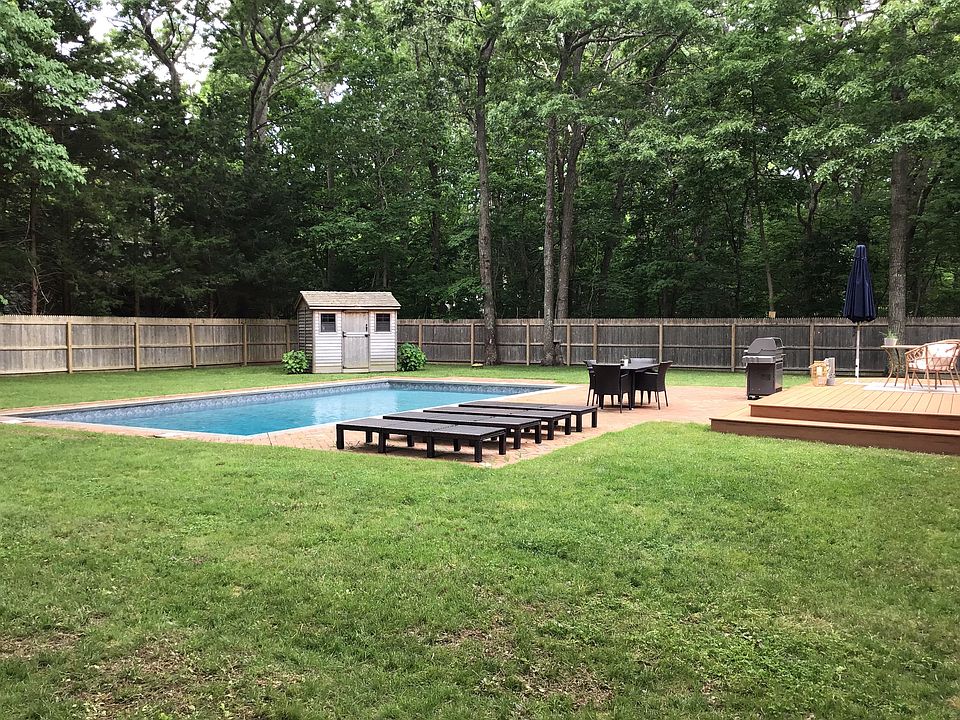 1st image of 104 Underwood Dr