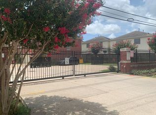 3607 Main Plaza Dr, Houston, TX 77025