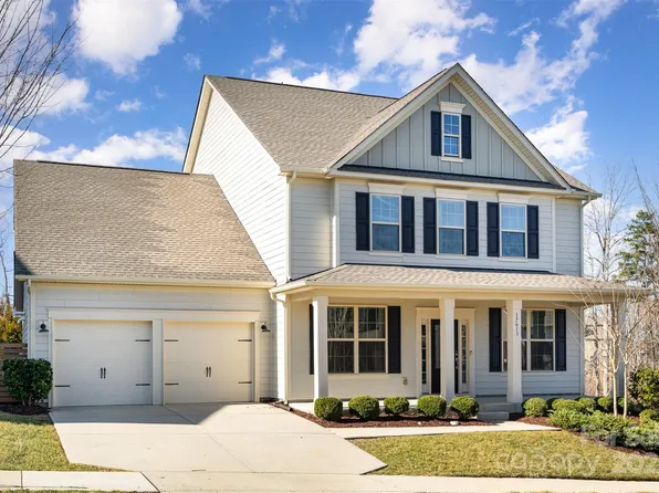 17613 Shasta Daisy Cir, Davidson, NC 28036