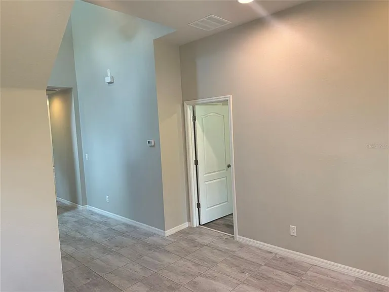 5912 Village Center Dr — Photo 9