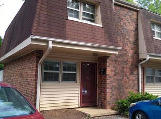 720 Shawnee Dr APT D, Burlington, NC 27215