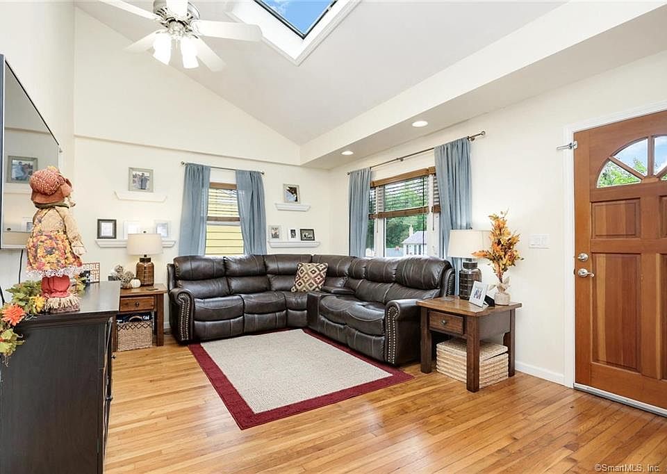 192 Milton Ave, West Haven, CT 06516 Zillow