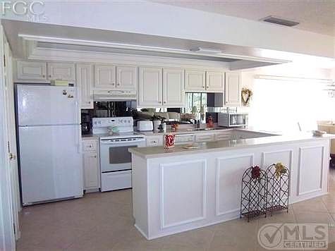1st image of 7391 Constitution Cir #5