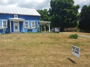 2383 Lawrence Rd, Marcellus, NY 13108