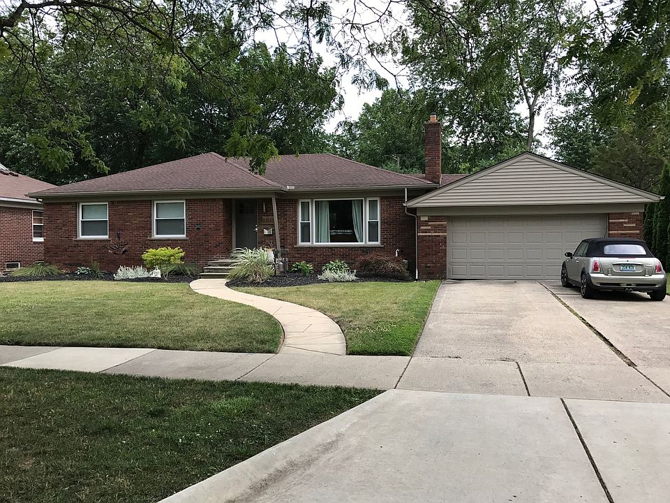 1st image of 13139 Nadine Ave