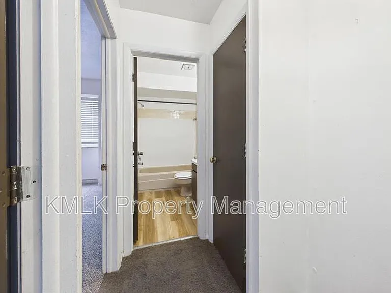 4280 Lorwood Dr — Photo 18