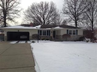1694 Morris St, Mineral Ridge, OH 44440