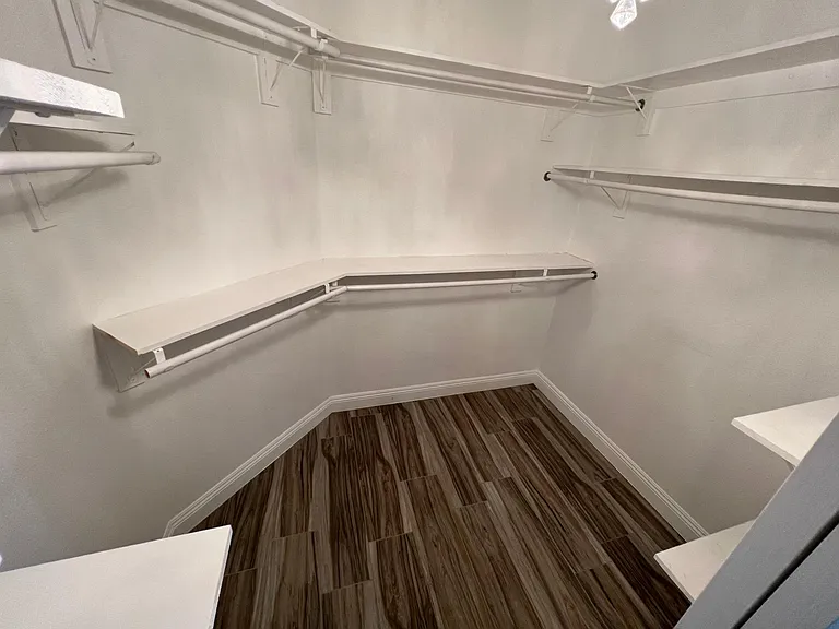 101 Casella Ct — Photo 34