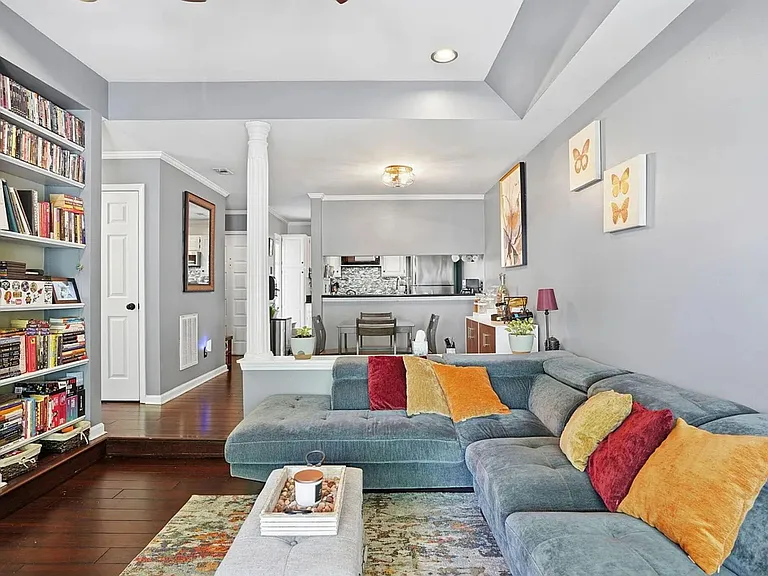 700 Bishops Park Dr #306 — Photo 14