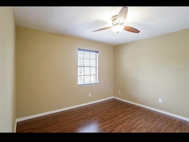 4493 Drayton Ln — Photo 2