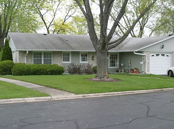 2nd image of 7501 Channahon Ct