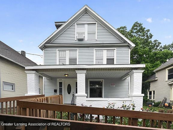 3rd image of 524 S Butler Blvd