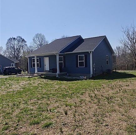 3rd image of 333 Blunt Ford Rd