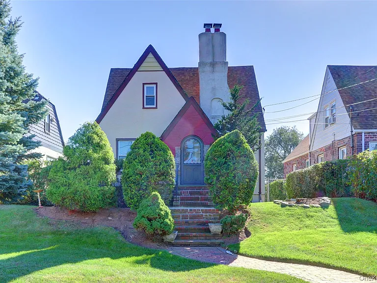 157 Main St — Photo 12