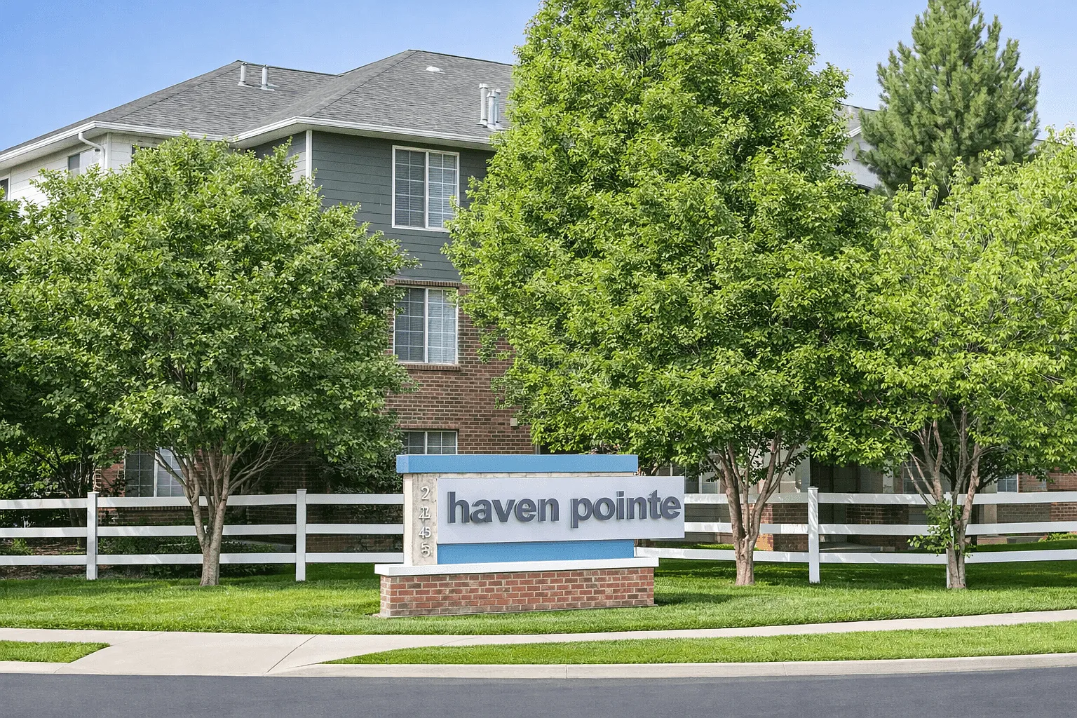 Haven Pointe Apartments — Photo 1