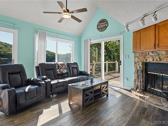 2nd image of 70 Amber Rd