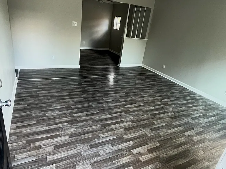 Blue Country Apartments — Photo 11