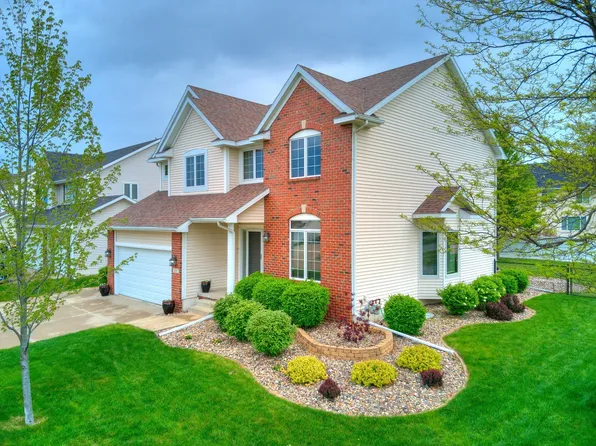 615 SE Whitetail Ln, Waukee, IA 50263