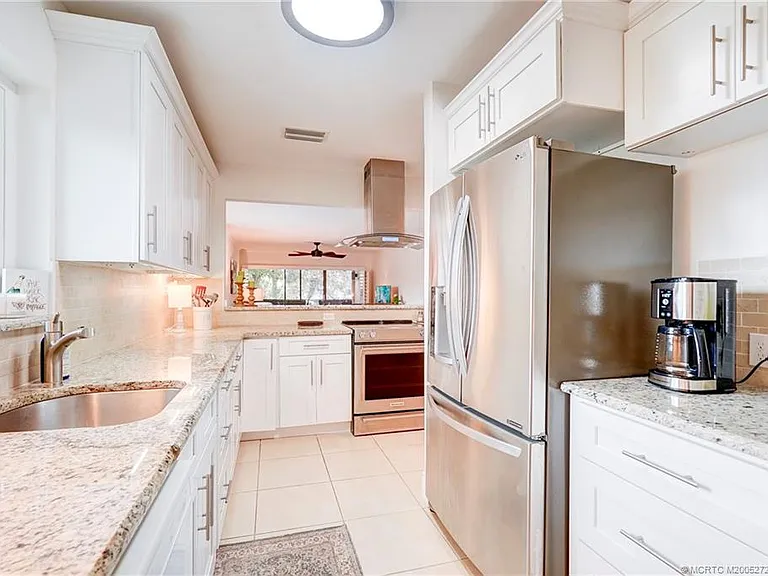 175 SE Saint Lucie Blvd #A106 — Photo 34