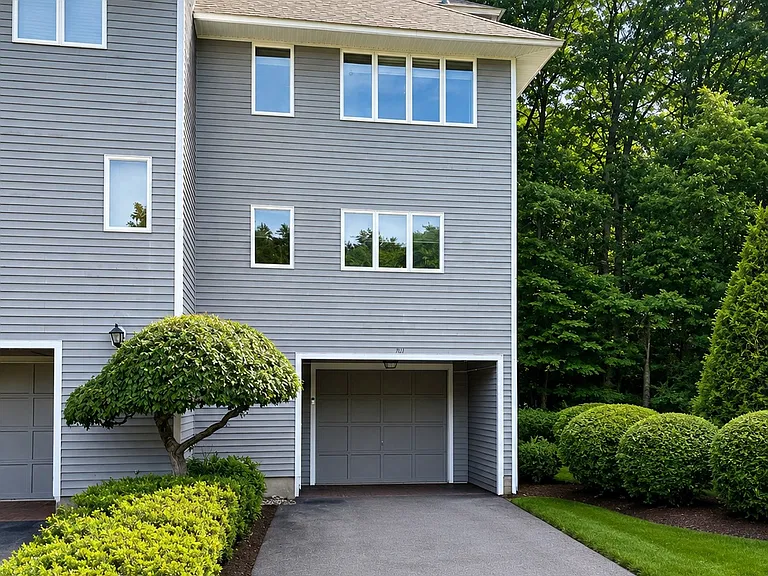 701 Sherwood Forest Ln #701 — Photo 1