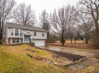 7220 Hosmer Ave, Saint Louis, MO 63123