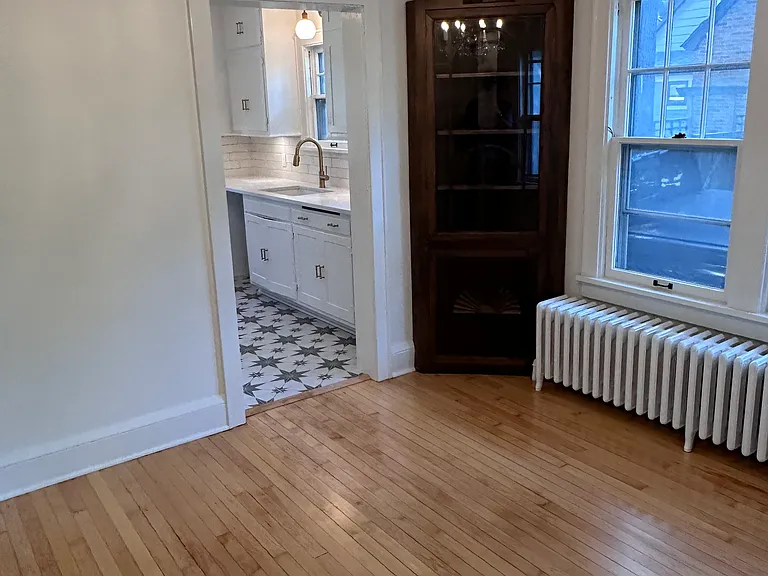 321 Roosevelt Ave — Photo 15