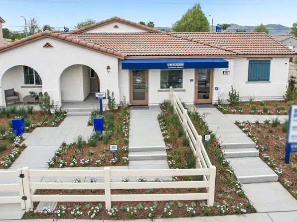 Residence 1890 Plan, Serrano Pointe