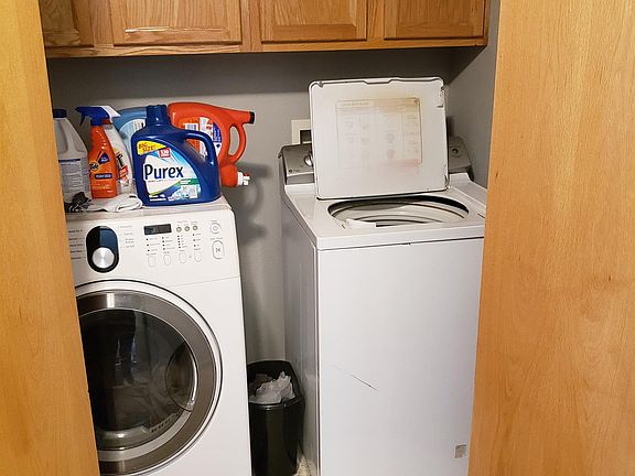 4th image of 1720 32nd St Unit 3