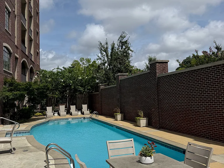 2600 Highland Ave S #204 — Photo 15