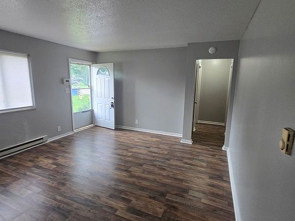 2nd image of 5406 Chelsea Rd