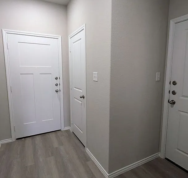 5330 Lisa Point — Photo 2