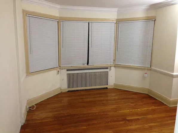 (undisclosed Address), White Plains, NY 10606